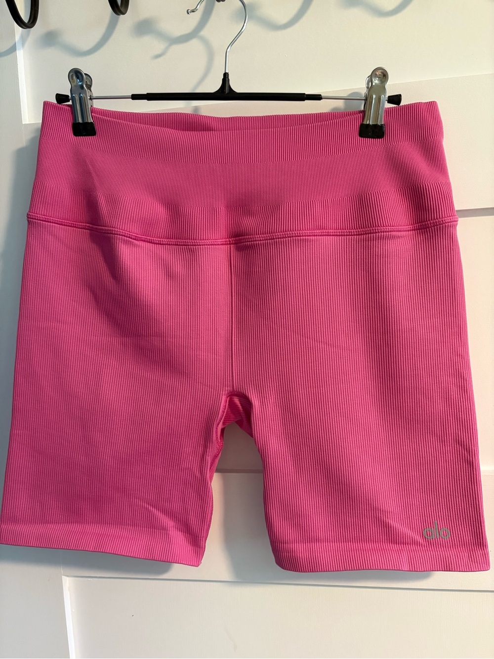 ALO Yoga Ribbed High-Waist Bike Shorts in Pink